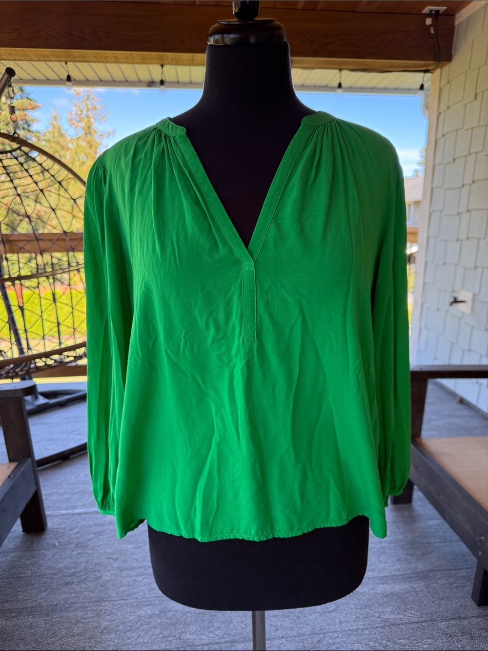 Velevet by Graham & Spencer | Green Viscose Blouse